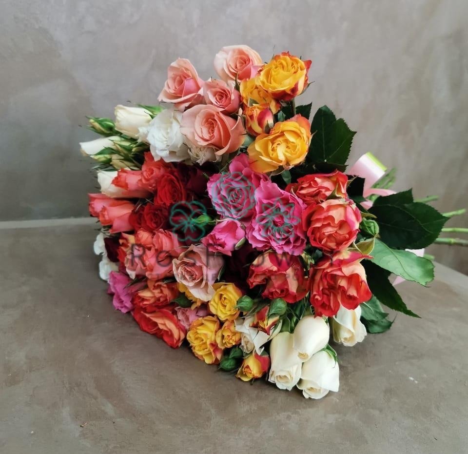 Букет цветов из: Розы в Российском Краснодарский край