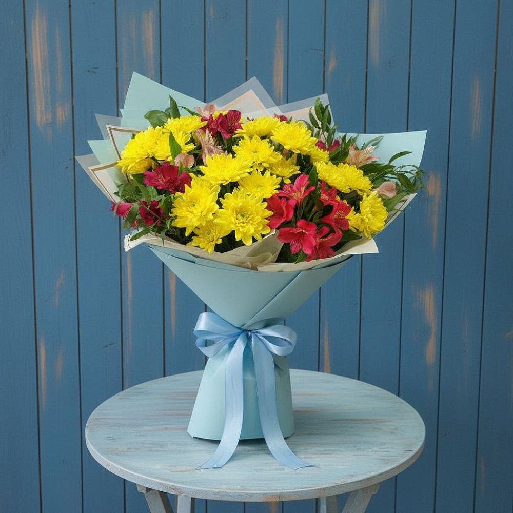 Букет цветов из: Альстромерии и Хризантемы в Российском Краснодарский край