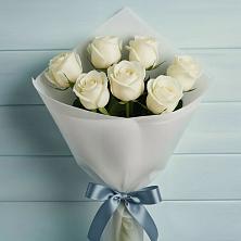 Букет 7 Белых роз Эдлесс Лав в Российском Краснодарский край