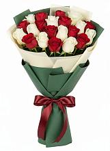 Букет Микс из красных и белых роз #REPLACE_PRED# Российском Краснодарский край