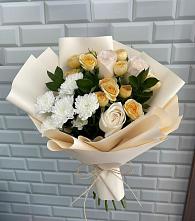Букет цветов из:  Розы и Хризантемы в Российском Краснодарский край