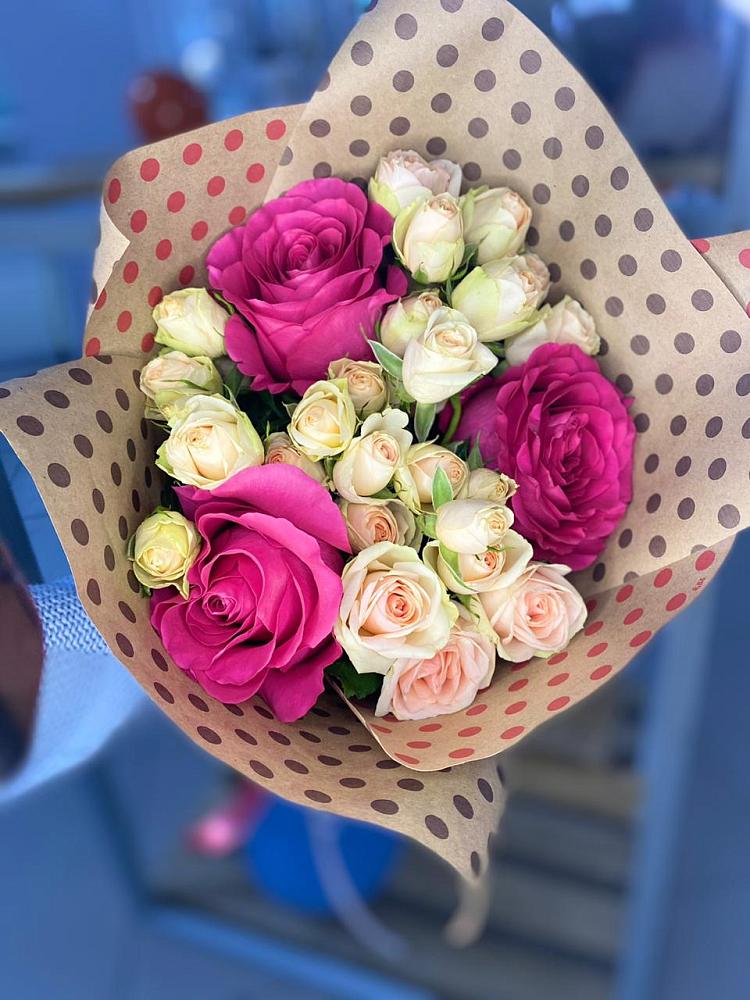 Букет цветов из: Розы в Российском Краснодарский край