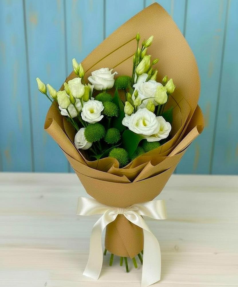 Букет цветов из: Хризантемы и Лизиантусы в Российском Краснодарский край