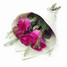 Букет цветов из:  Розы в Российском Краснодарский край