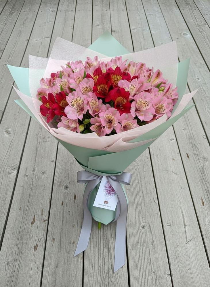 Букет цветов из: Альстромерии в Российском Краснодарский край
