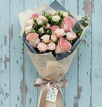 Букет цветов из:  Розы в Российском Краснодарский край